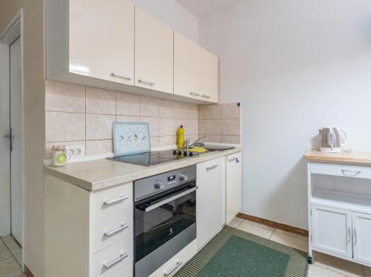 Lola 2 Appartement Rovinj Buitenkant foto