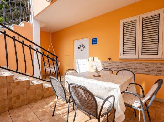 Lola 2 Appartement Rovinj Buitenkant foto
